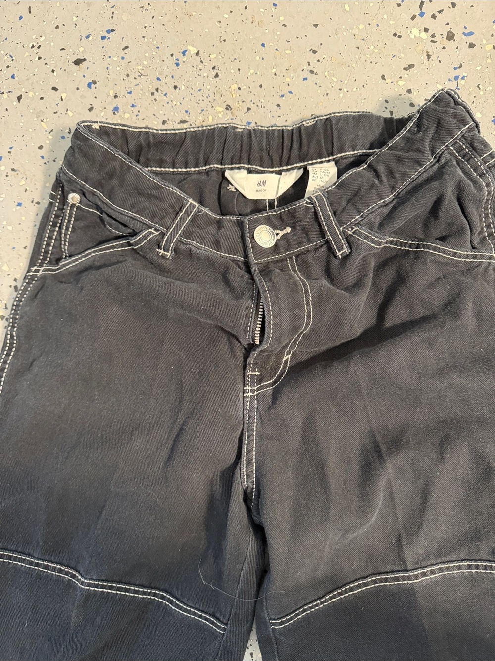 H&M Junior Girls Baggy Jeans with White Contrast Stitching